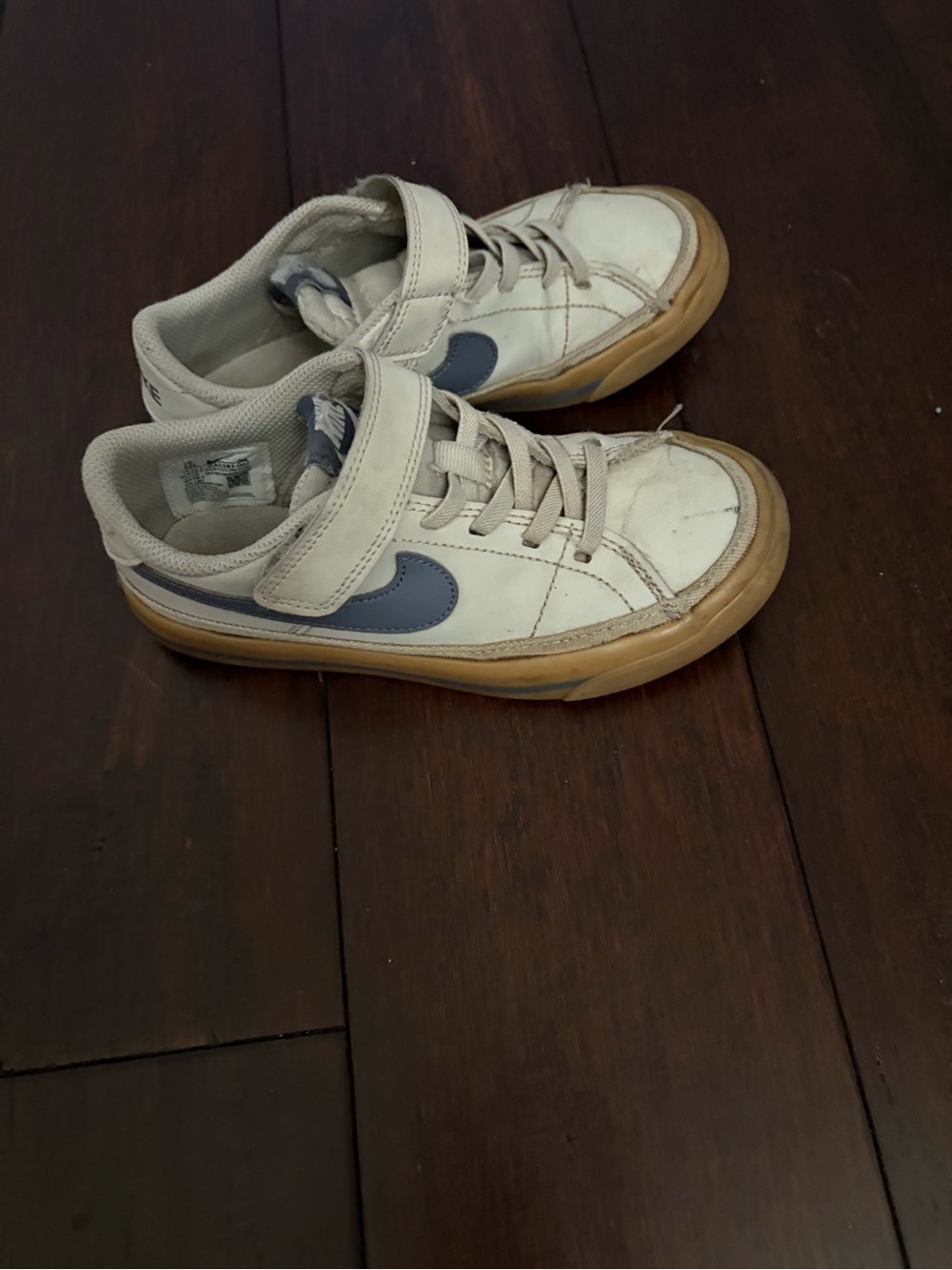 Nike Toddler Boy sneakers 12 T